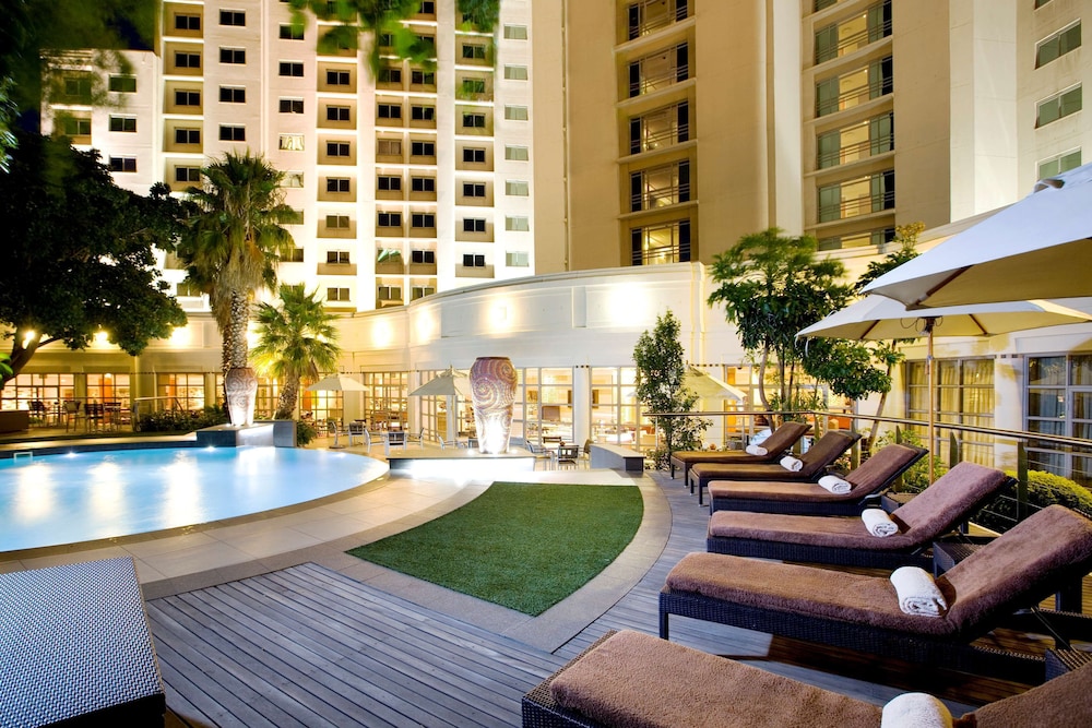 Southern Sun Waterfront 46/50