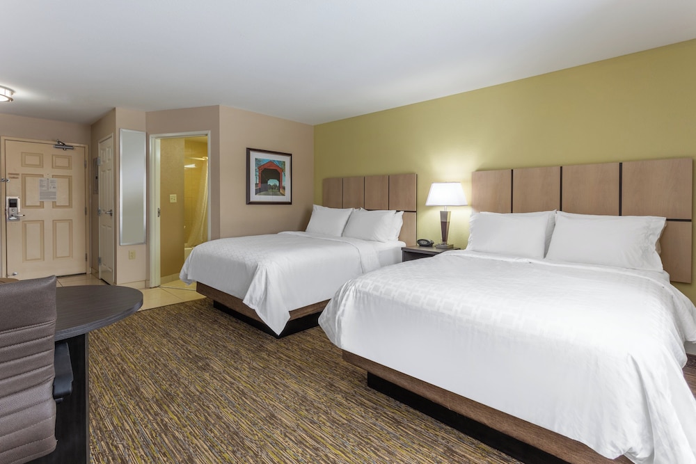 Candlewood Suites South Bend Airport, an IHG Hotel 14/48