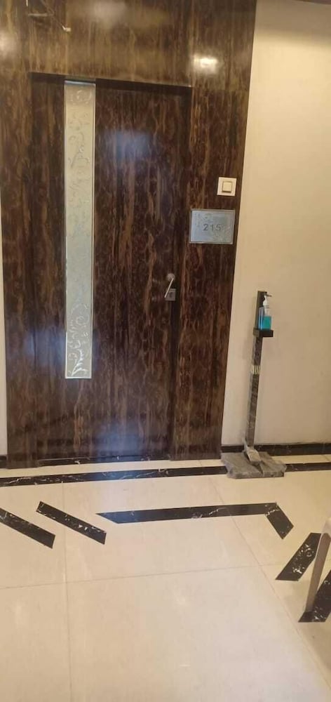 HOTEL NAVI MUMBAI 6/40