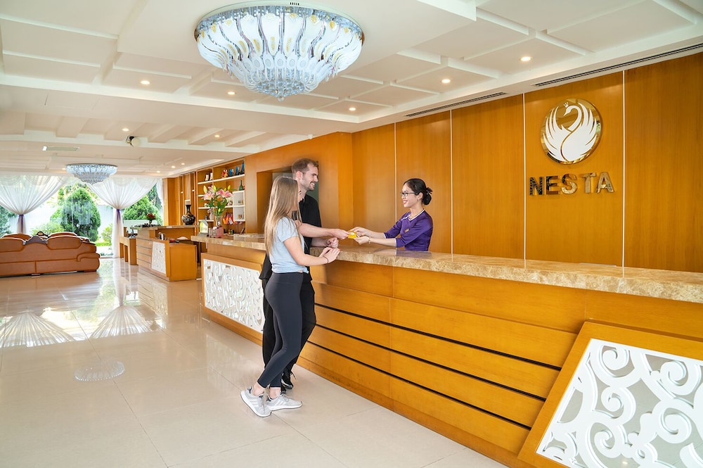 Nesta Hotel 10/64