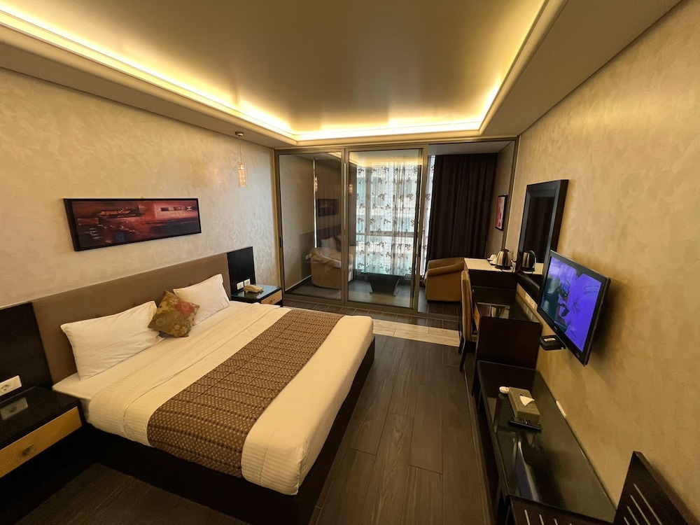 Room at Elite Hotel & Spa Beirut, BEIRUT