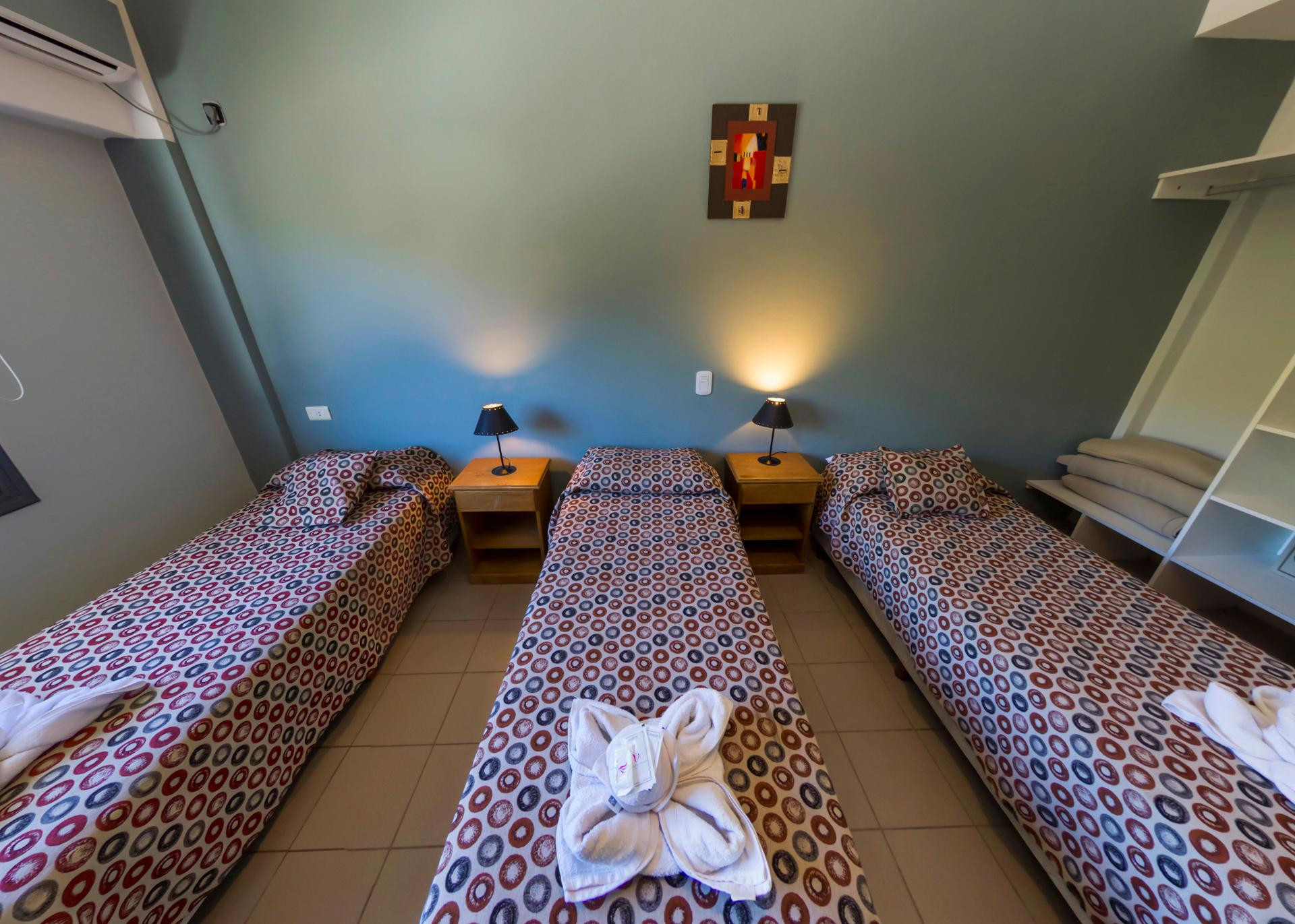 غرفة سوبيريور ثلاثية بإطلالة على البحيرة، Hotel Distrito 2/4