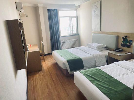 Family, 1 Double and 1 Single Bed