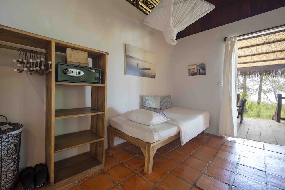 Mango Bay Resort 12/50