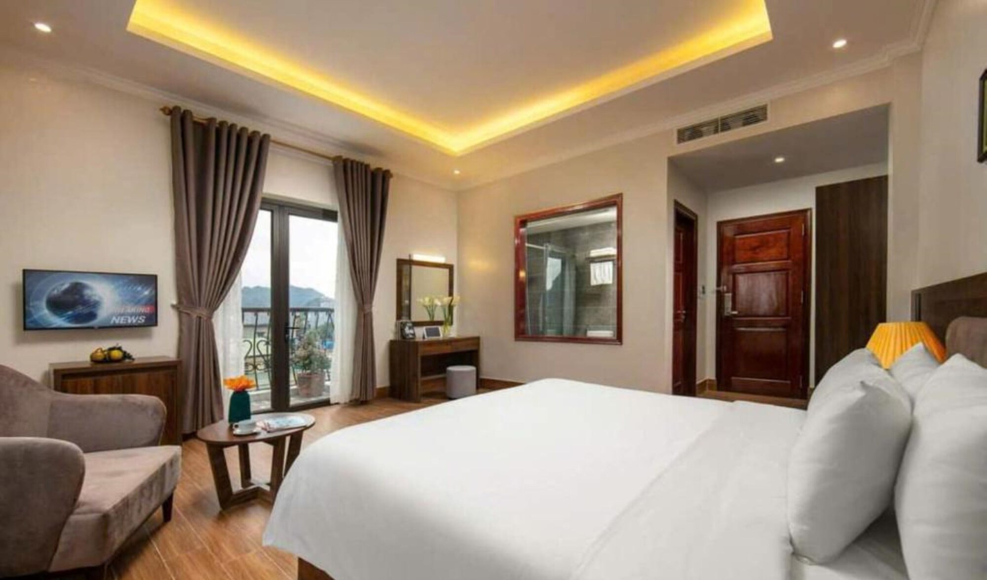 EXECUTIVE, DOUBLE OR TWIN BED