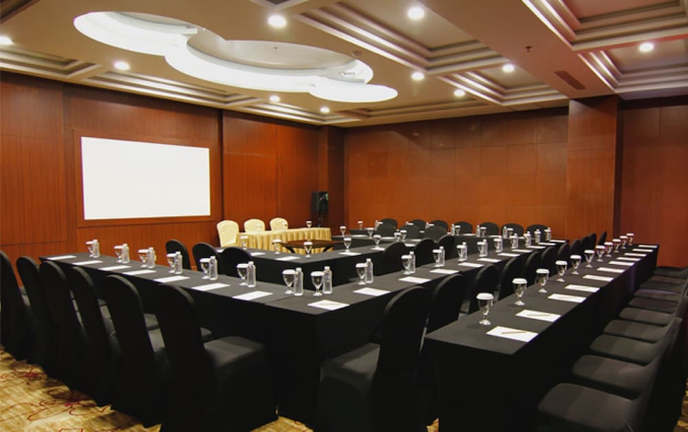 Belviu Hotel Bandung 49/56