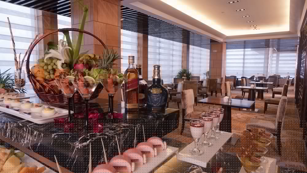 Holiday Inn Tianjin Riverside 57/79