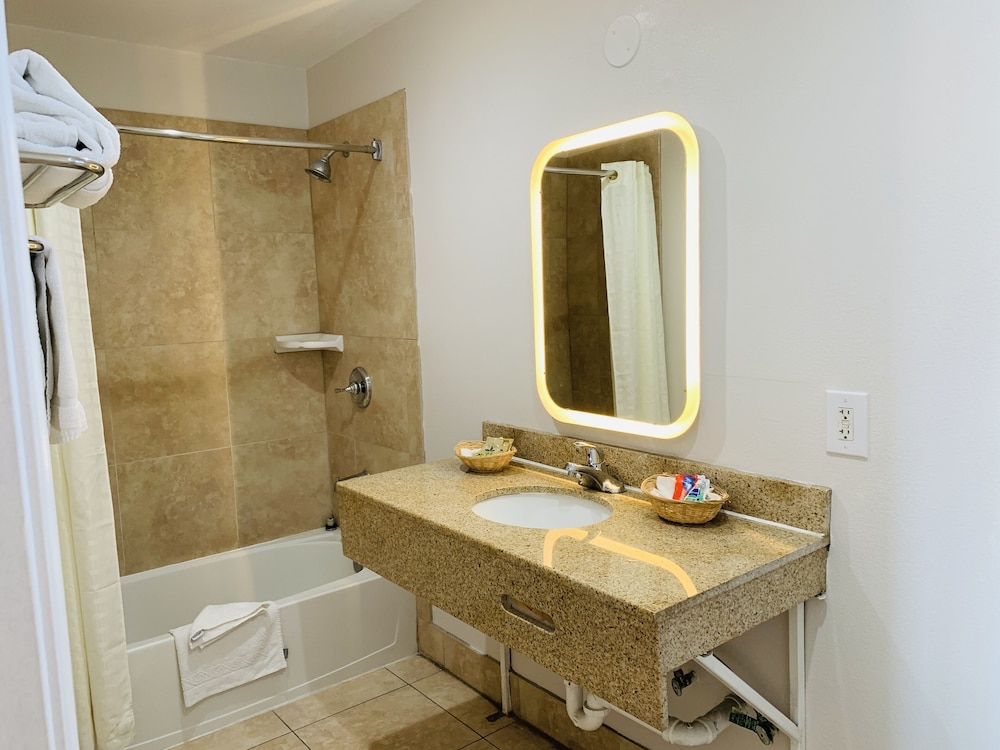 Escondido Inn 31/42