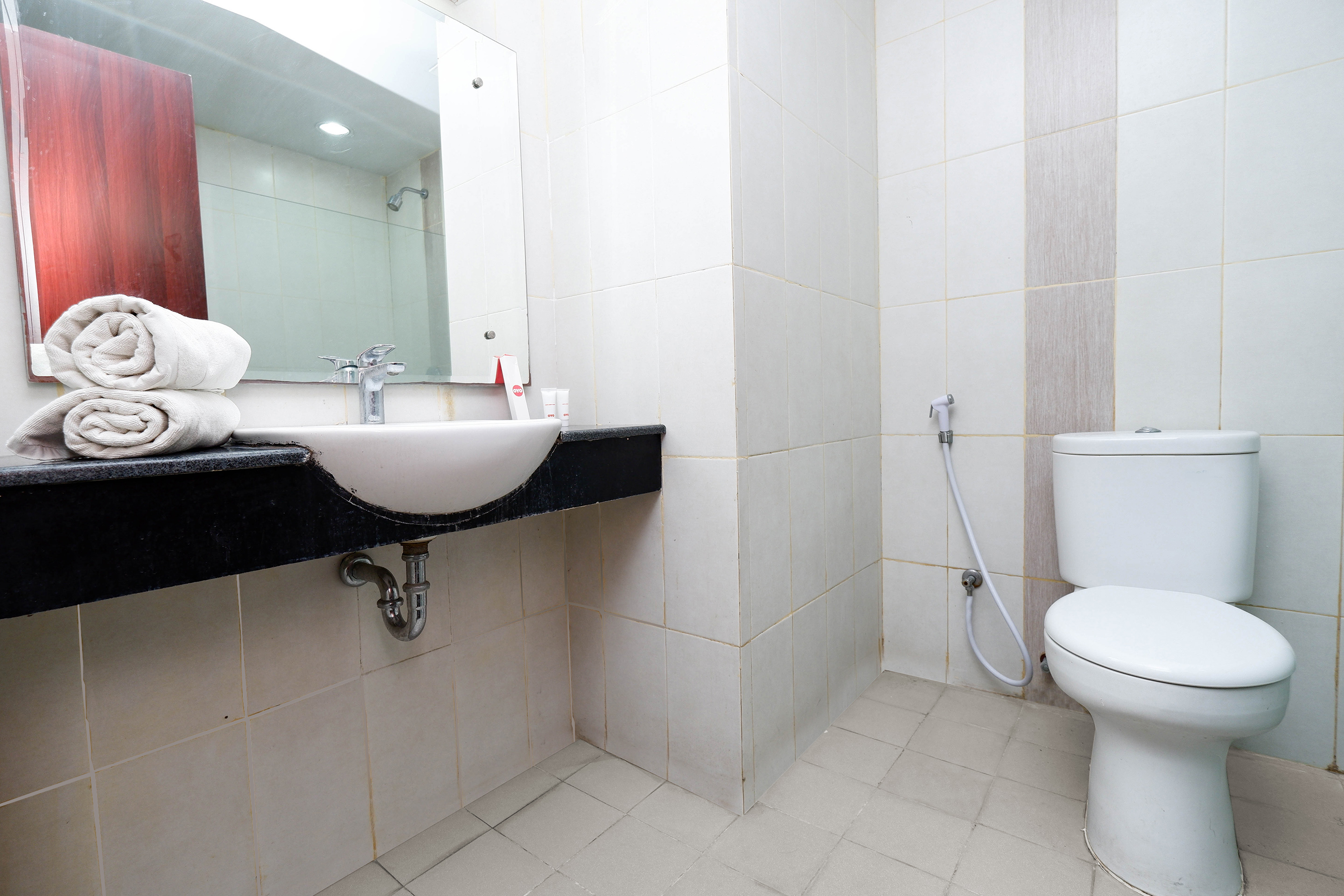 Hotel Utc Semarang 43/51