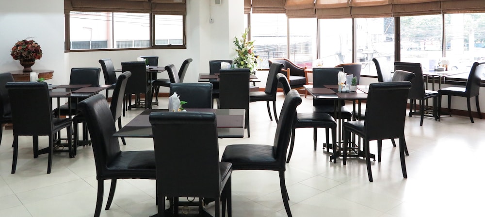 The Grand Sathorn 46/56