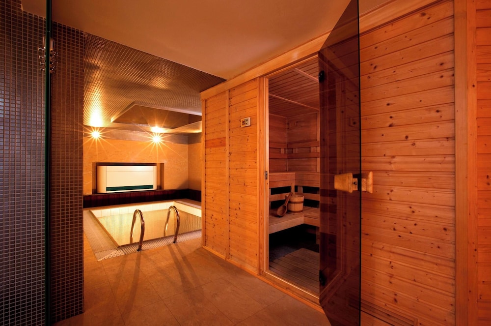 Relax Inn Hotel Prague 24/36