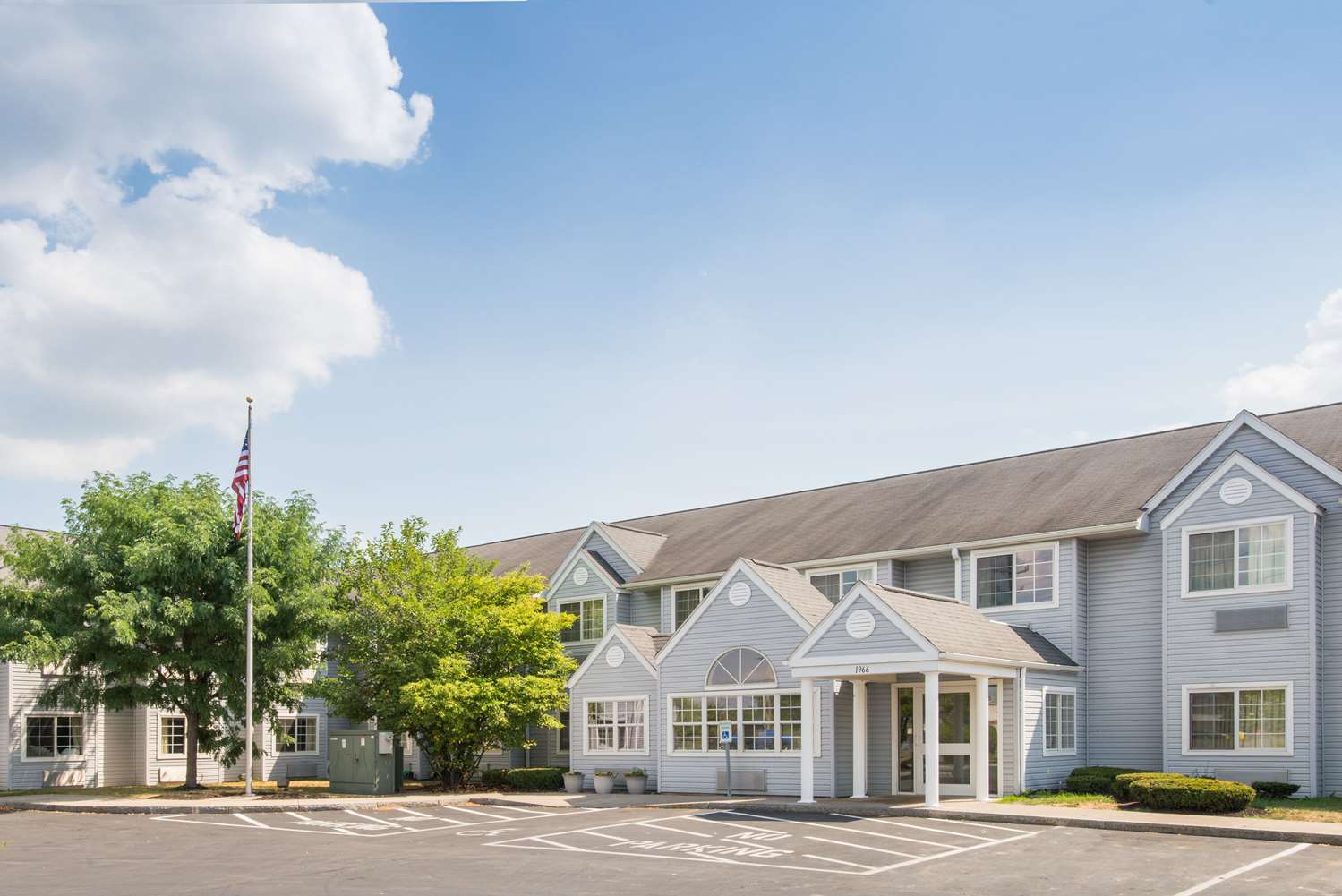 Microtel Inn & Suites by Wyndham Seneca Falls 6/9
