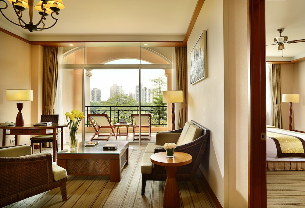 Hillview Golf Resort Dongguan 31/56
