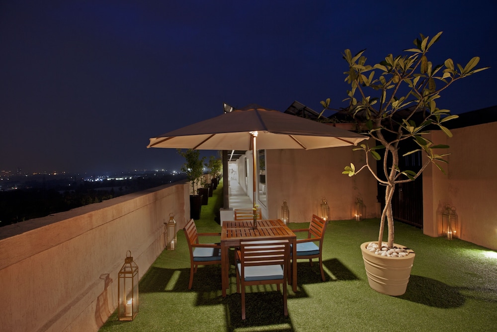 Lemon Tree Hotel Sohna Road 46/50