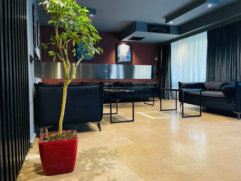 Splendid Tbilisi Hotel 56/70