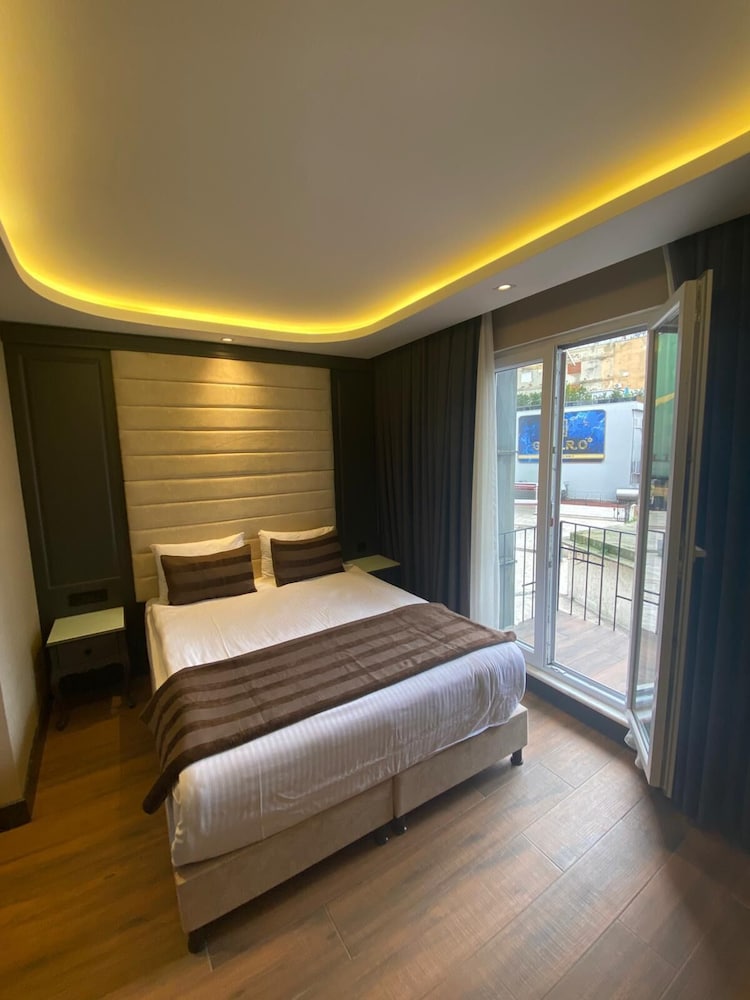 Delta Hotel Istanbul 25/72