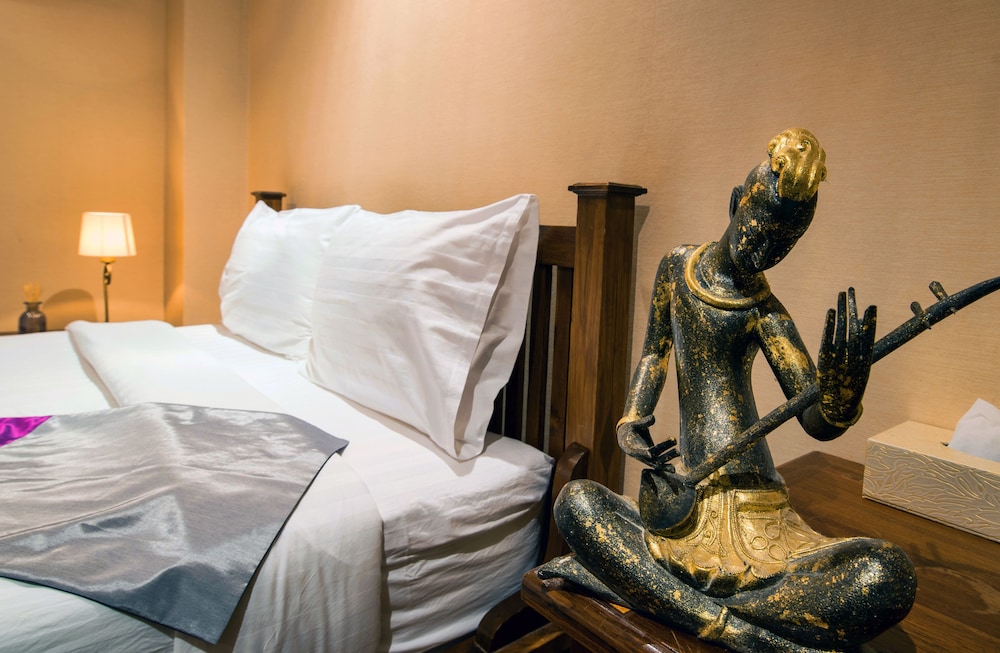 Yotaka Boutique Hotel Bangkok 56/74