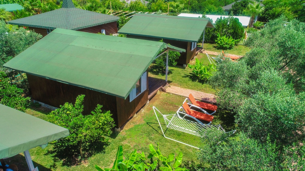 Cirali Zakkum Bungalow 18/50