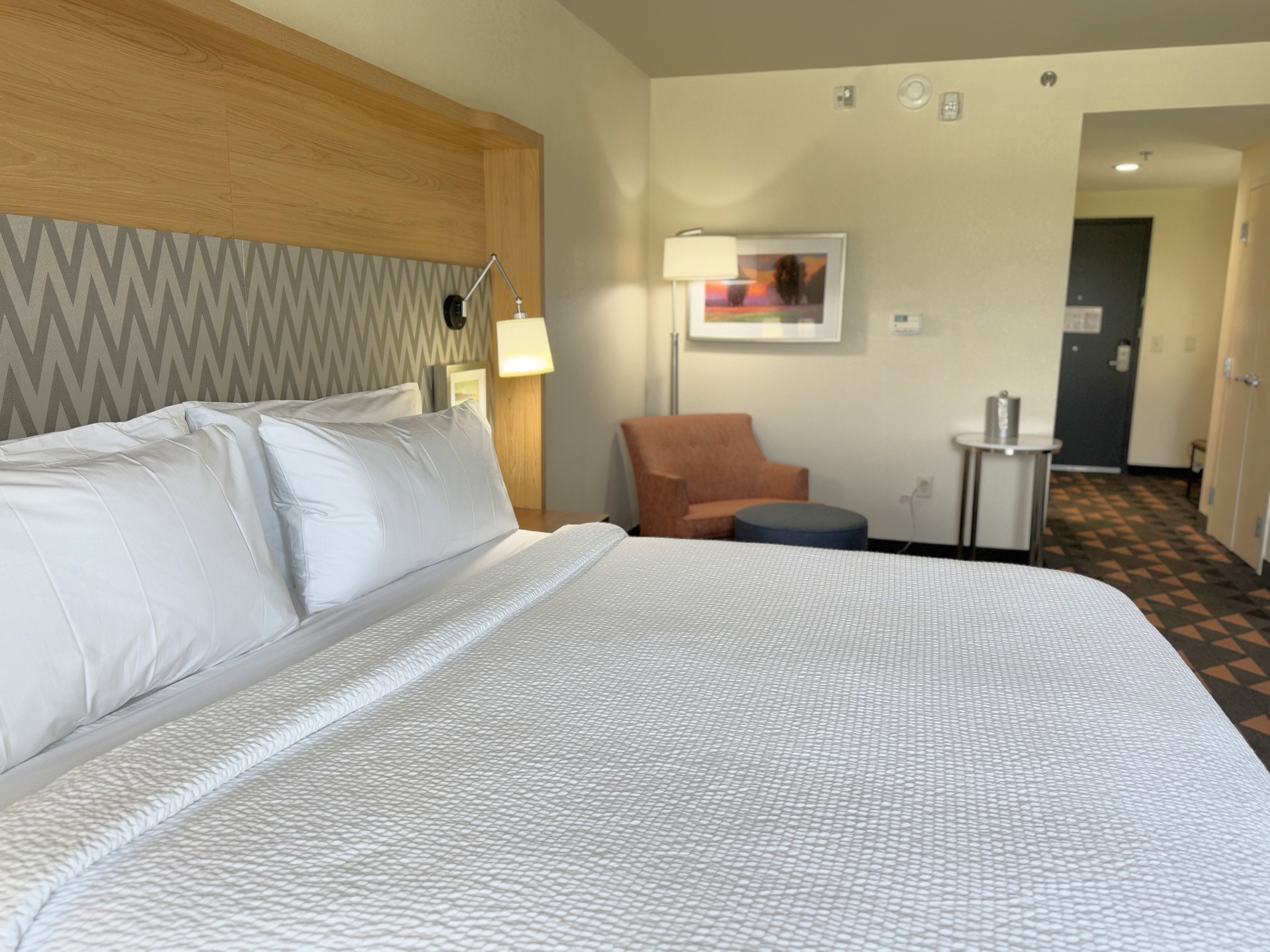 Leisure, King Bed