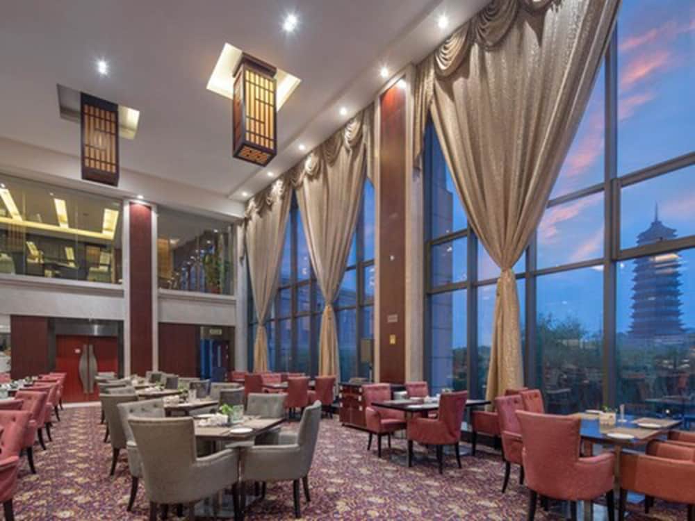 Blossom Water Museum Hotel 61/77