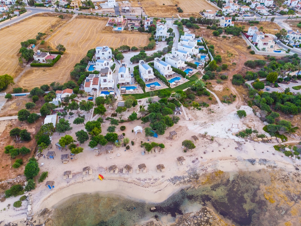 Thalassines Beach Villas 30/50
