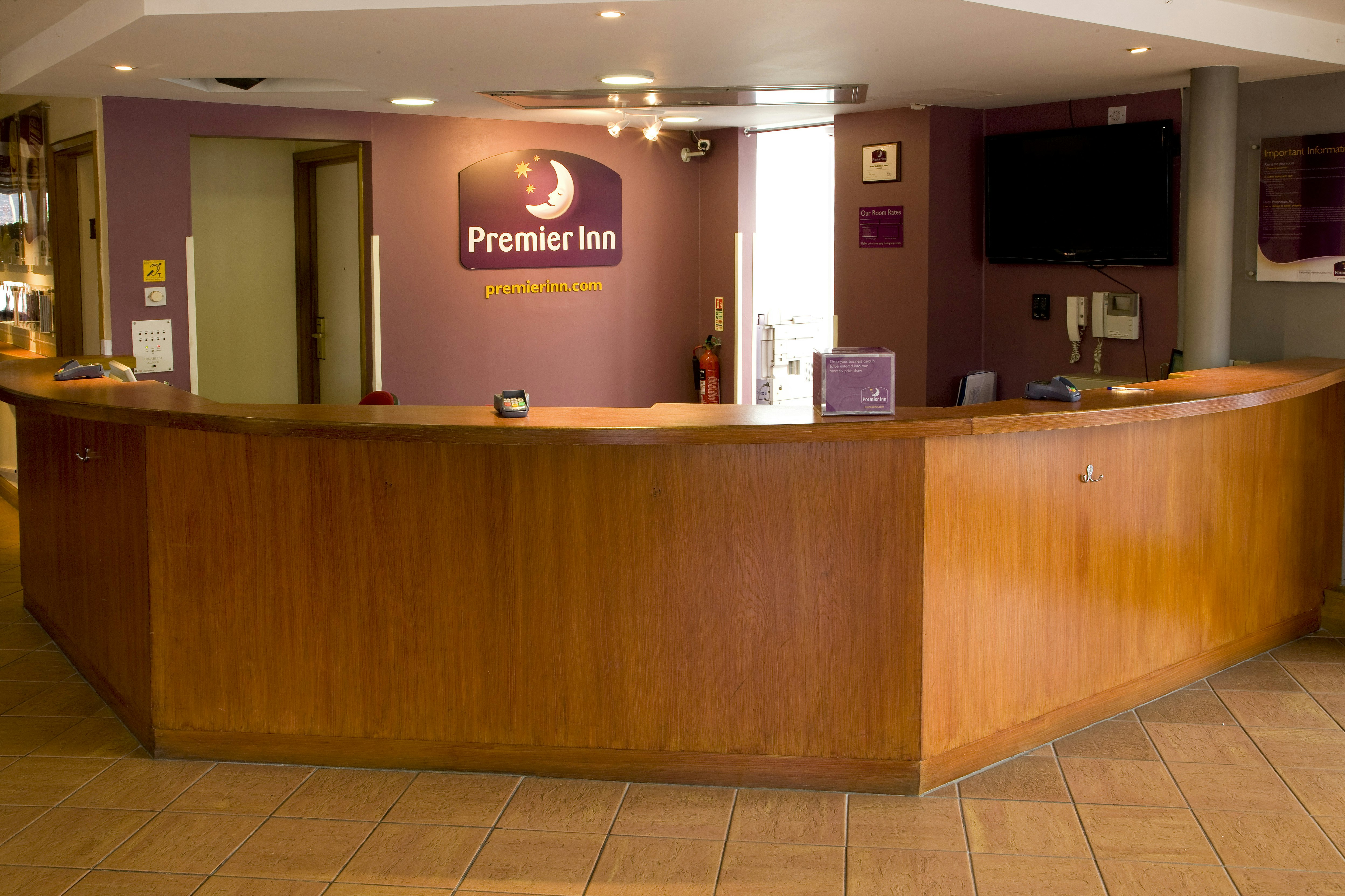 Premier Inn London Putney Bridge 10/30