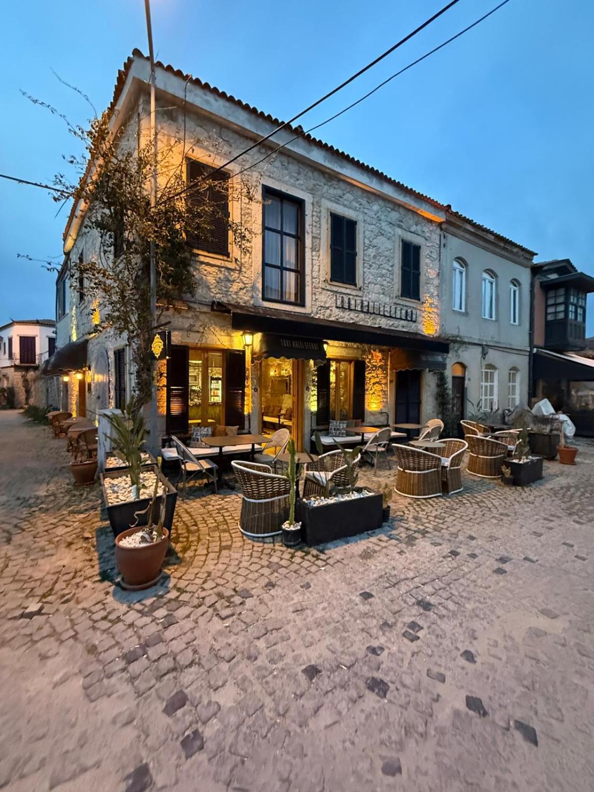 1881 Halil Efendi Alacati 2/33
