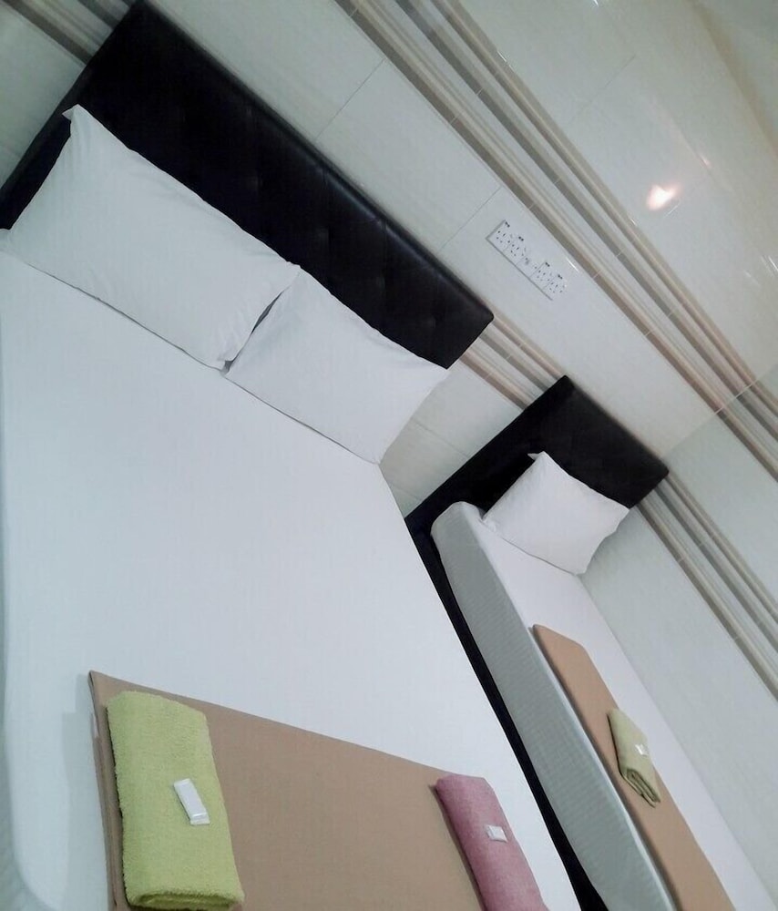Ark Taman Melawati Hotel 17/32
