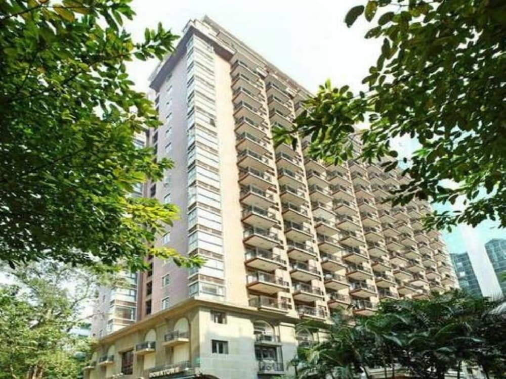 Good World Apartment (Guangzhou Cancer Hospital Taojin Metro Station) 7/31