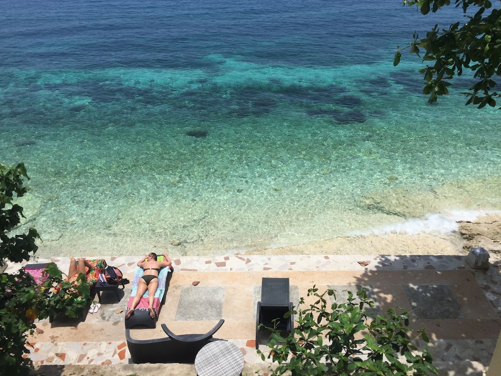 Seafari Resort Oslob 67/77