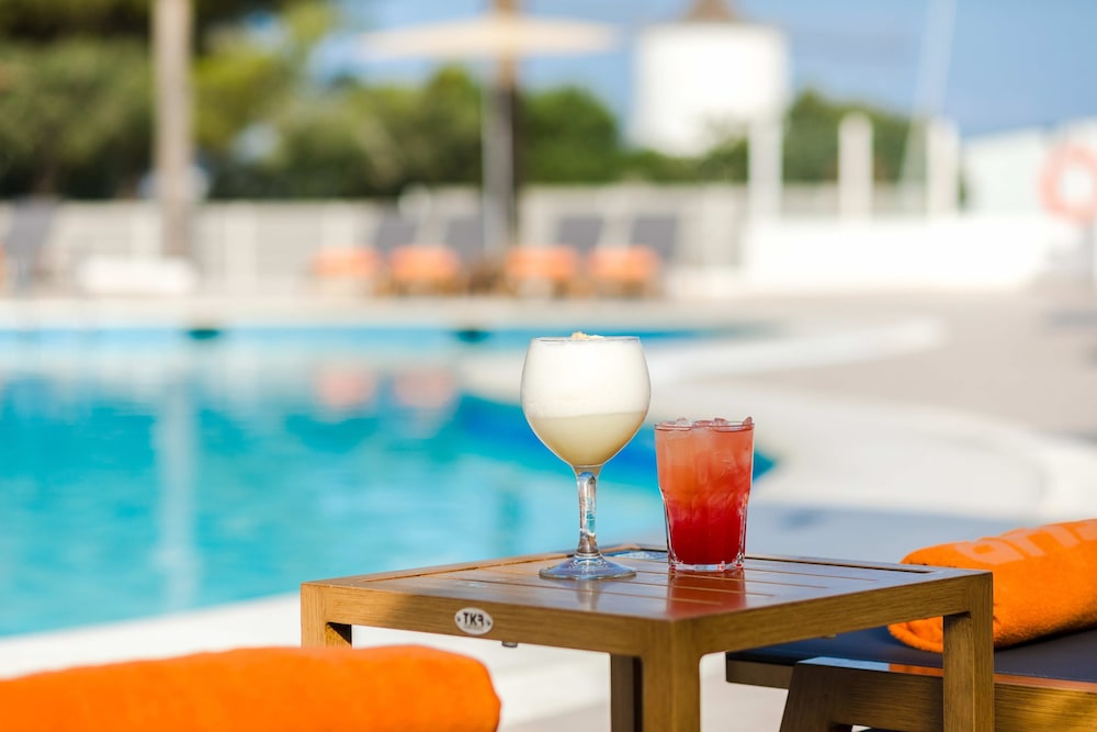 THB Ocean Beach - Adults Only 23/50