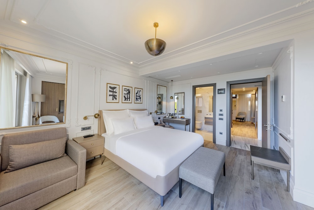 Mula Hotel 13/50
