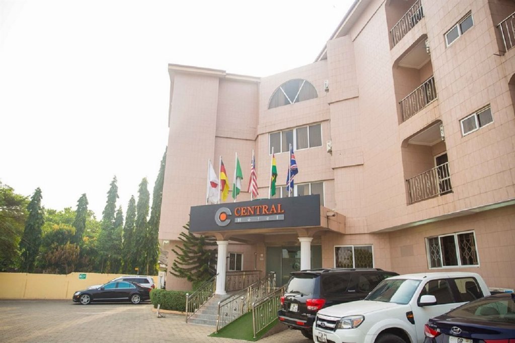 Central Hotel Osu 16/17