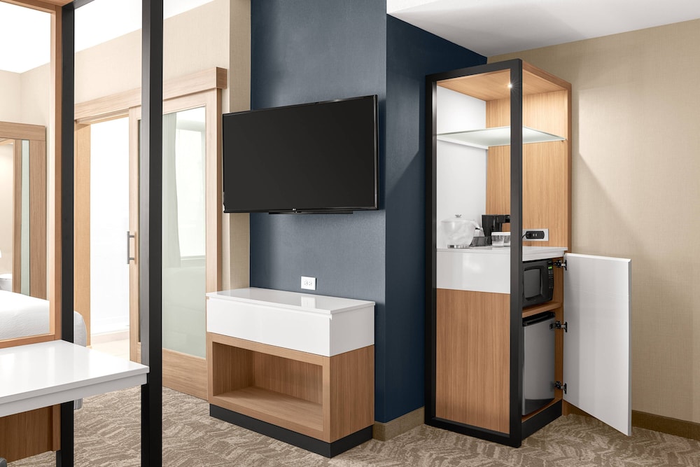 SpringHill Suites by Marriott Jackson 10/28