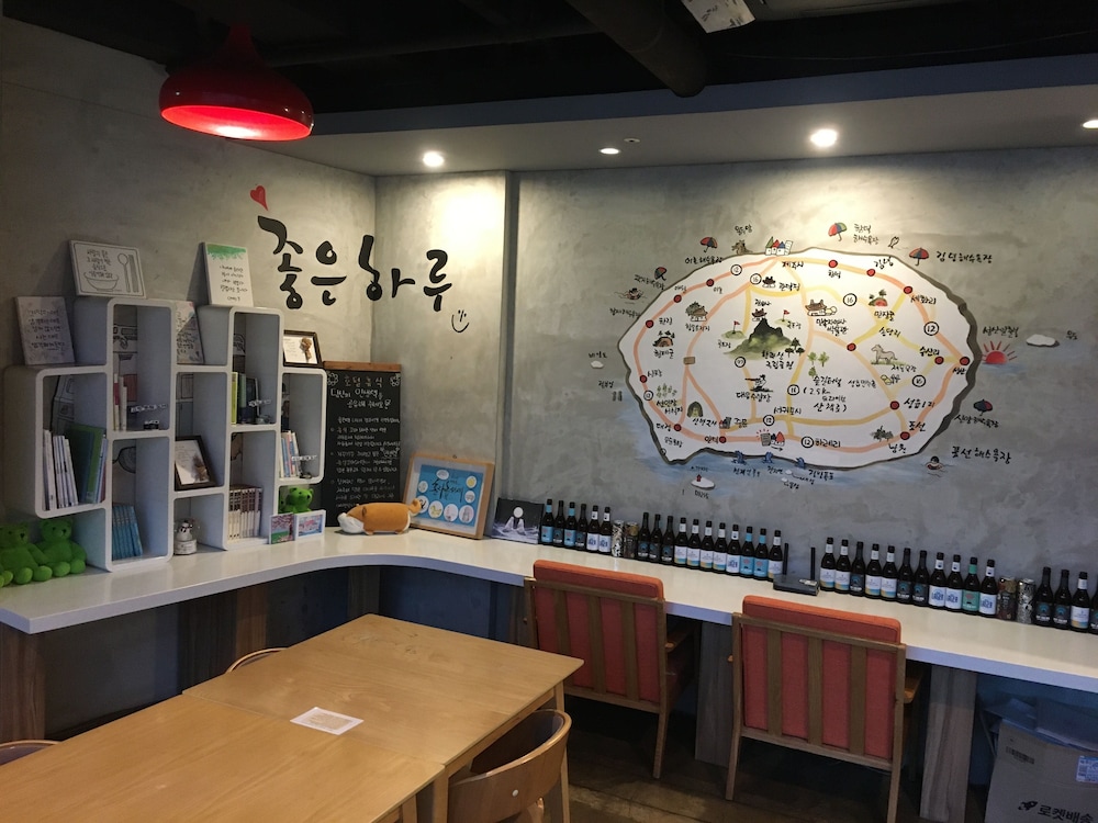 Hotel Rest Seogwipo 45/56