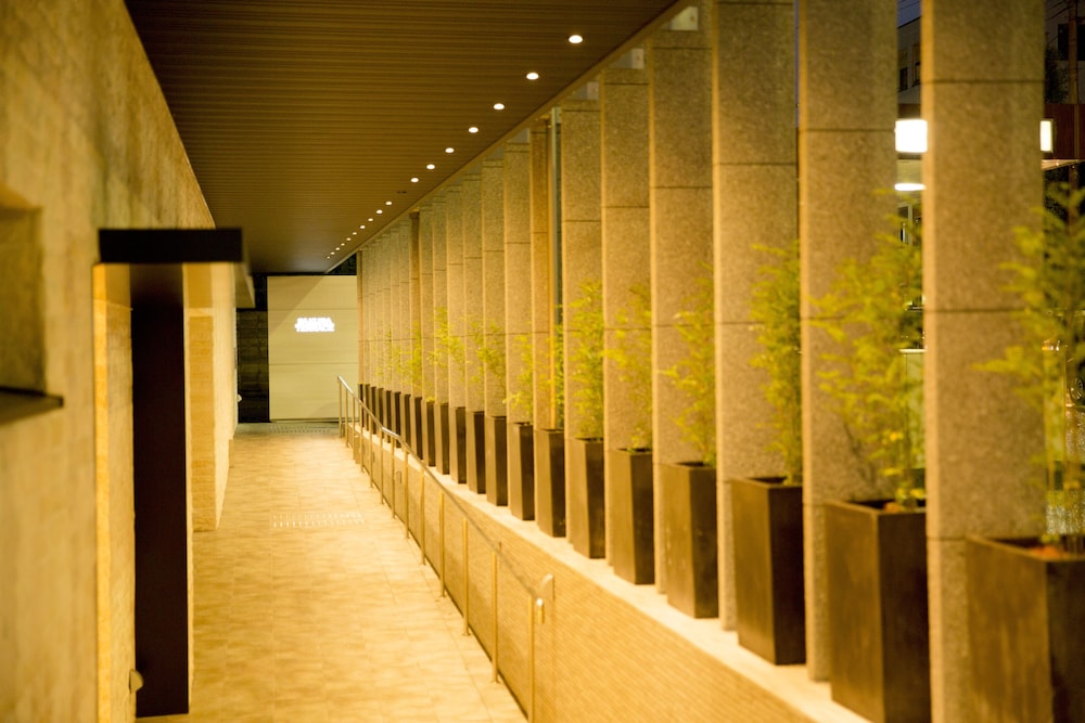 Sakura Terrace 35/50