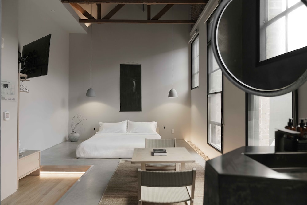 Kodo Hotel 44/48