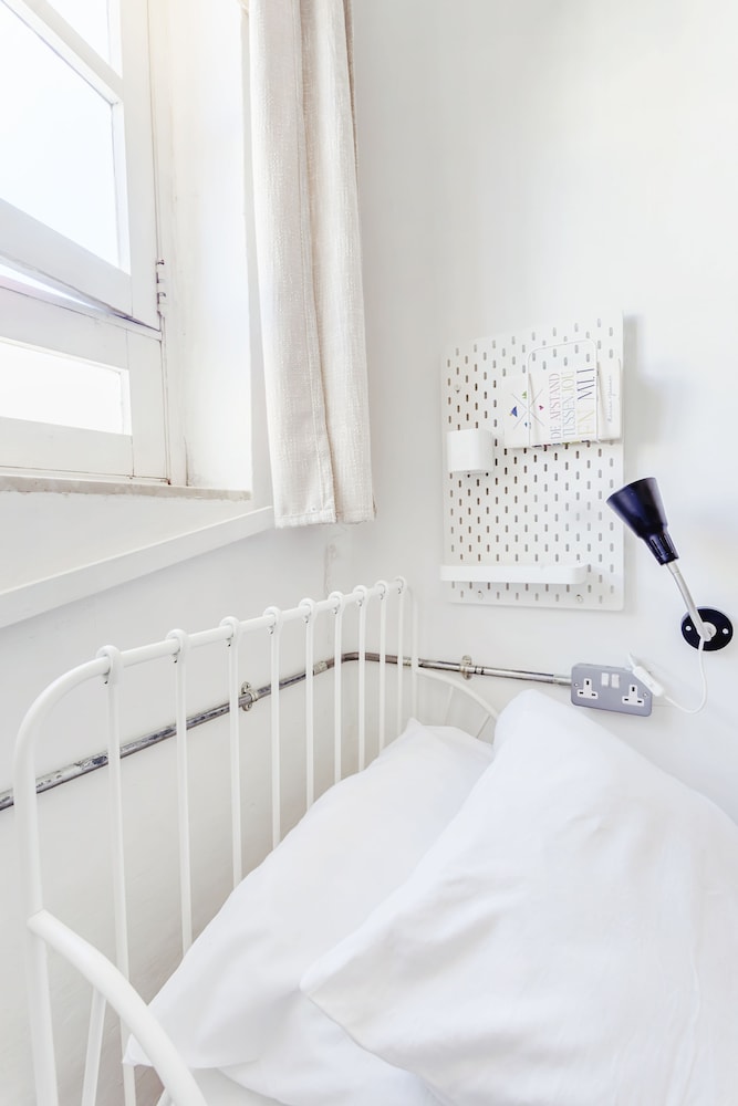 Granny's Inn - Hostel 50/50