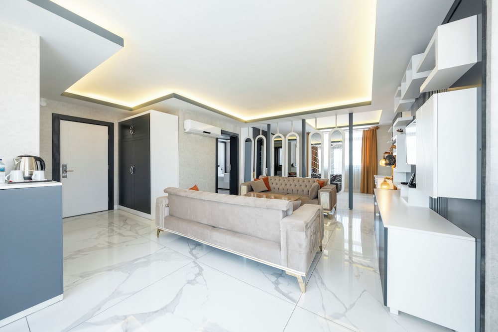 Anit Park Hotel 7/50