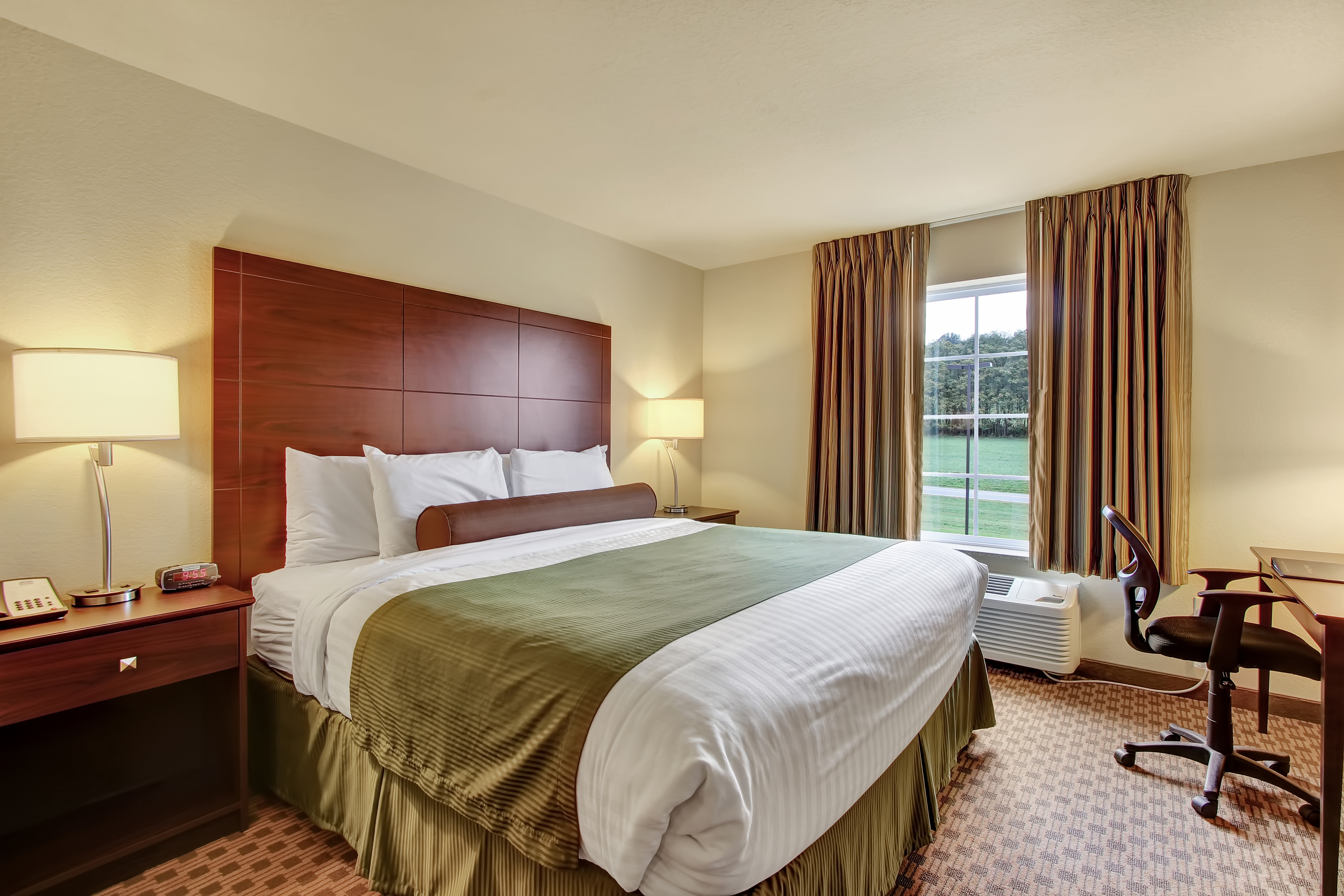 Cobblestone Hotel Suites Waynesboro Pa 20/48