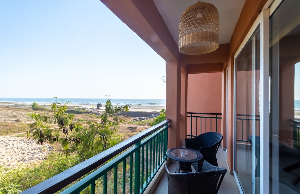 Mandrem Beach Resort, a member of Radisson Individuals Retreats 6/54