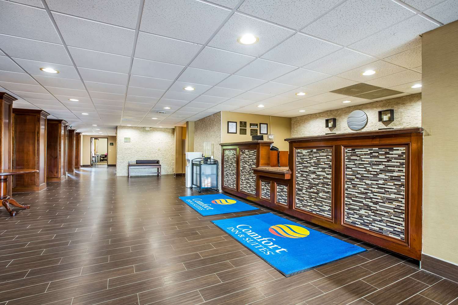 Comfort Inn & Suites Fairborn Near Wright Patterson AFB 4/15