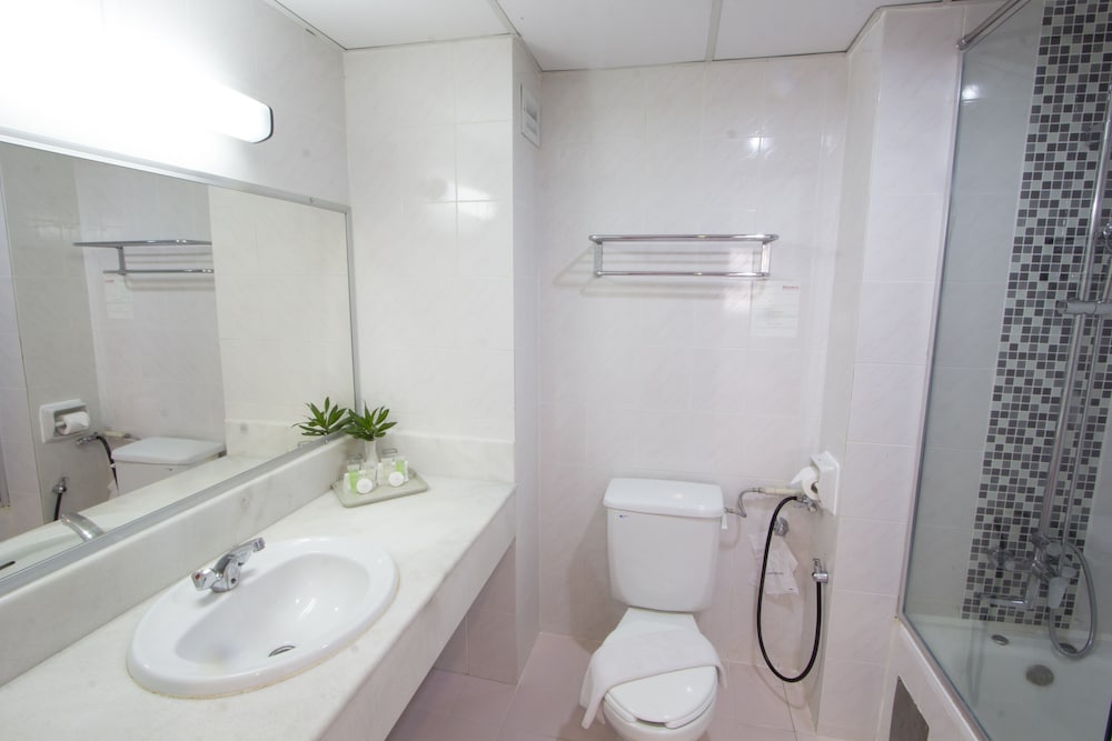 Hotel Grand Continental Langkawi 42/43