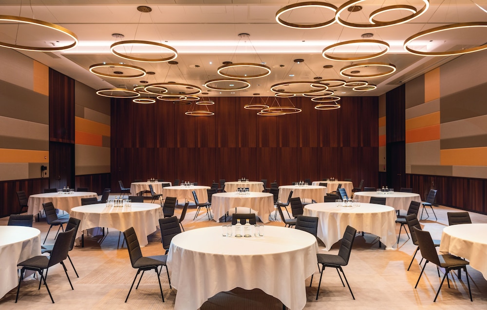 Movenpick Hotel Basel 49/70