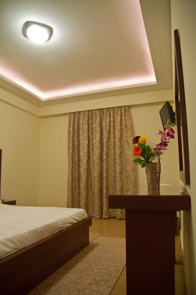 Olympion Hotel 25/45