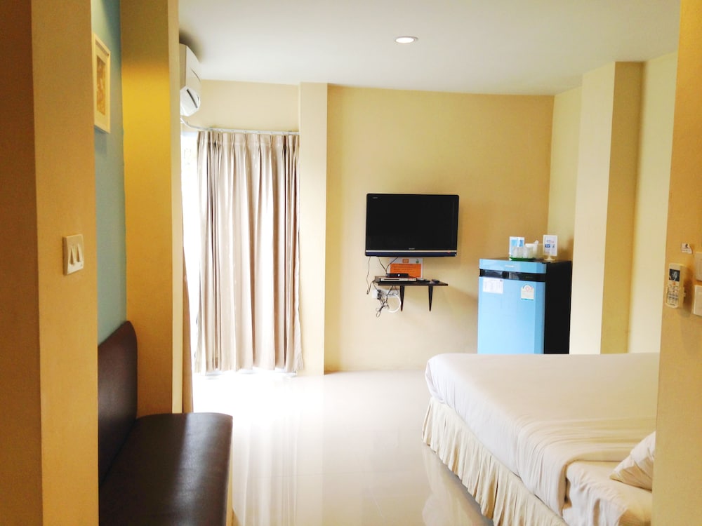 C2 Residence Boutique Hotel 10/28
