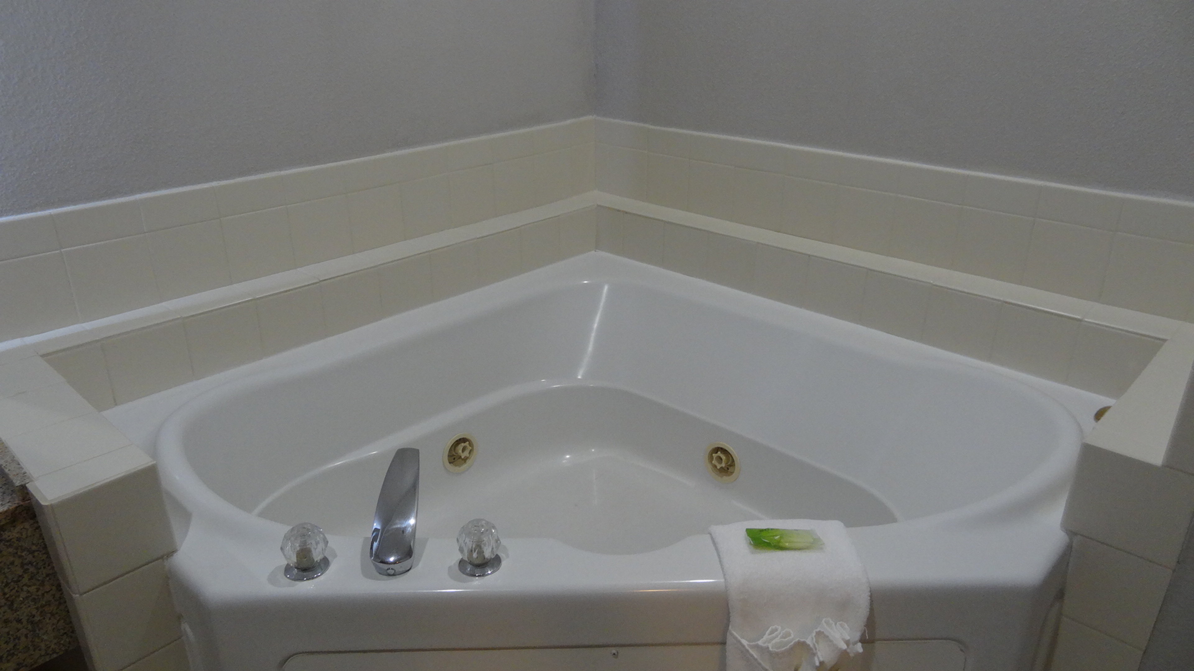 Room, King Bed, Jetted Tub