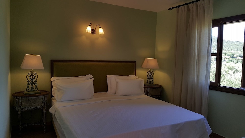 Liotrivi Historical Mansion & Boutique Hotel 33/71