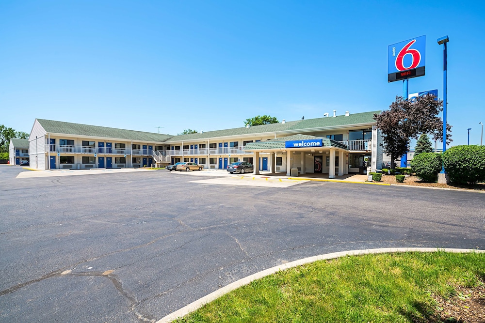 Motel6 Hammond, IN - Chicago Area 51/59