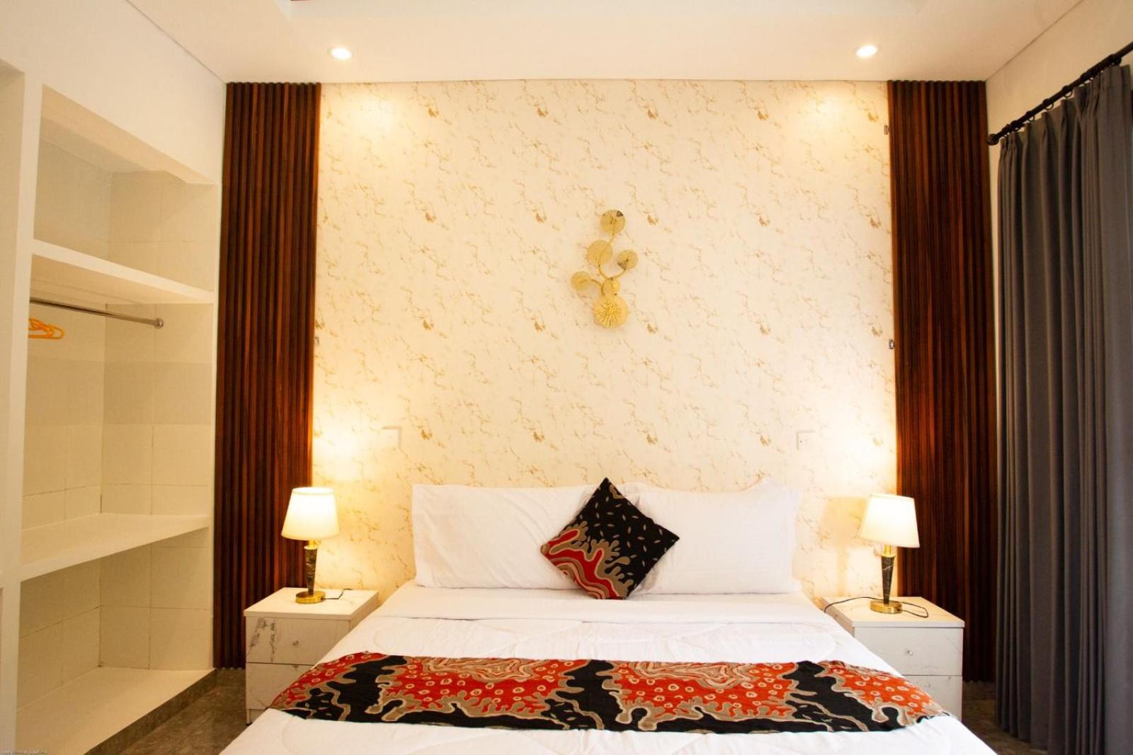 Ratu Guest House 5/18